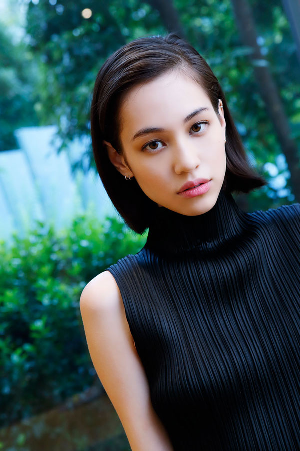 水原希子